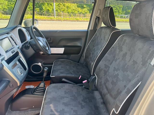 助手席シートです☆大きな汚れも無く、綺麗に保っております☆公共機関でお越しのお客様は最寄の駅までお迎えに上がります。お車でお越しの際は、鳥栖インターより約１０分程度となります！！