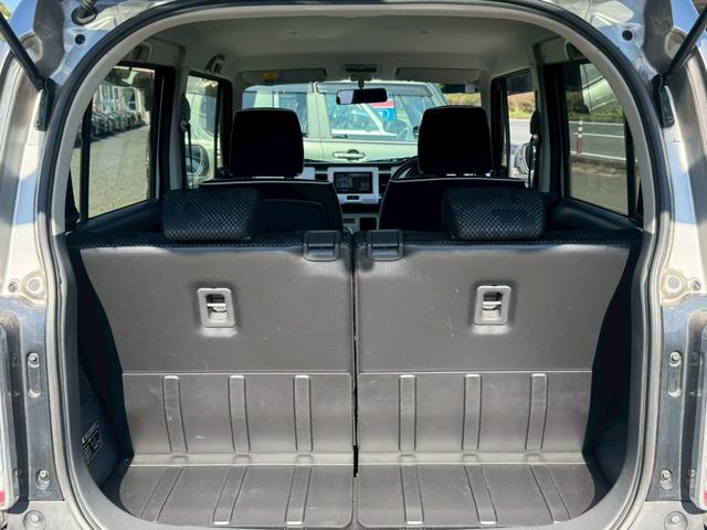 トランクルームになります☆そのままでももちろん広いです！ですが、シートを倒すことによってさらに広くなります！！これだったら大きな荷物も載せれますし、たくさんお買い物をしても安心ですね☆