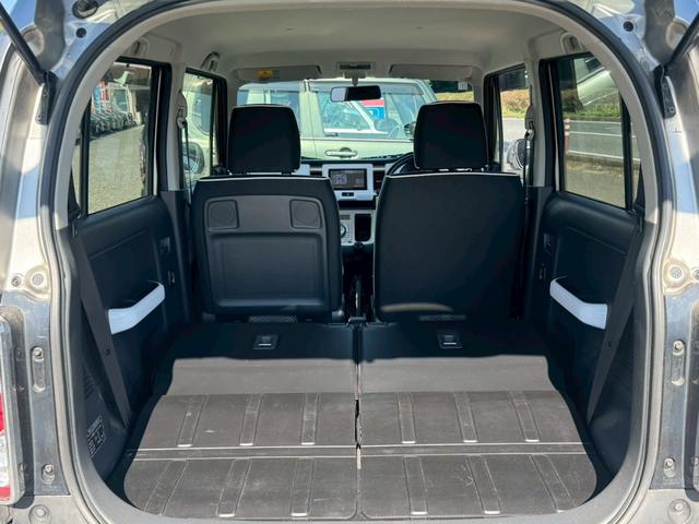 シートアレンジもできます（＊＾＾）ｖ目立つ汚れも無く綺麗です！外装も綺麗で、お手ごろ価格で展示させて頂いております！！試乗も出来ますのでお気軽にお問い合わせ下さい♪