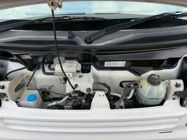 エブリイ ＰＡ　ハイルーフ　５ＡＧＳ　車４人乗　集中ドアロック　両側スライドドア　ヘッドライトレベライザー　エアコン　パワステ　ダブルエアバッグ　フルフラットシート　ドアバイザー　スペアキー　禁煙車　定期点検記録簿（35枚目）