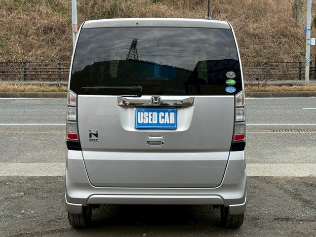 �ォ��̈ꖇ���O���͐�C�̃X�^�b�t���^�S���߂Ē��J�ɖ����グ�Ă���܂��̂ŁA�s�J�s�J�Ɏd�オ���Ă���܂��I���A���X�ł̂��Ԃ����w���̂��q�l�̓I�C�������������ƂȂ��Ă���܂��I�I