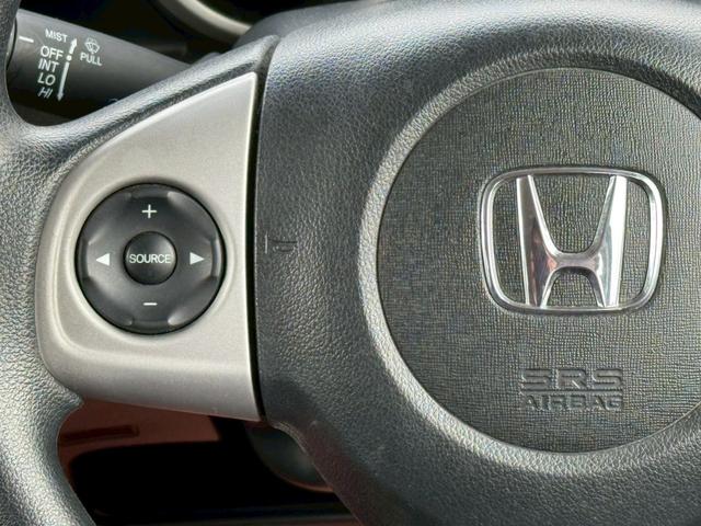 �X�e�A�����O�X�C�b�`�i���O�Q�O���j�������傫�ȉ�����Ȃ��A�Y��ɕۂ��Ă���܂��i���O�O�j�����S���S�̃h���C�u�ł���悤�Ɋe��p�i�̂��ē��v���܂���