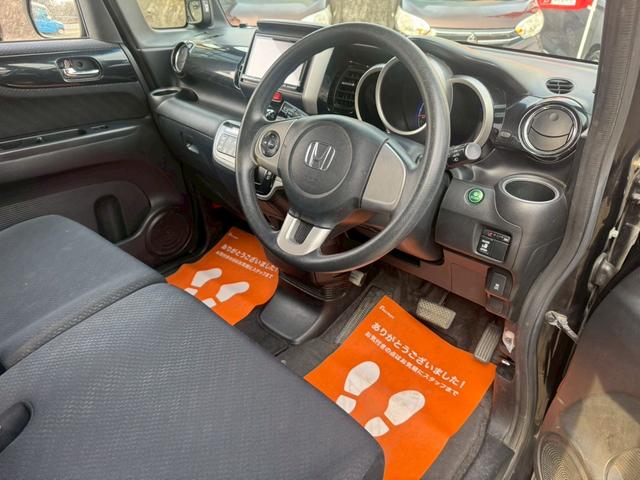 �n���h���C����������[�^�[������������肵�Ă���܂����K���X���L�����E���ǍD�ŉ^�]���₷���R���f�B�V�����ɂȂ��Ă���܂����ቿ�i�Ԃł����M�������Ă��͂����܂�����