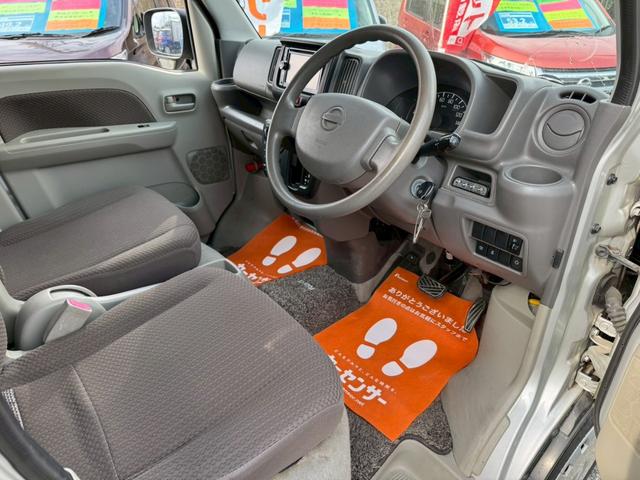 �n���h���C����������[�^�[������������肵�Ă���܂����K���X���L�����E���ǍD�ŉ^�]���₷���R���f�B�V�����ɂȂ��Ă���܂����ቿ�i�Ԃł����M�������Ă��͂����܂�����