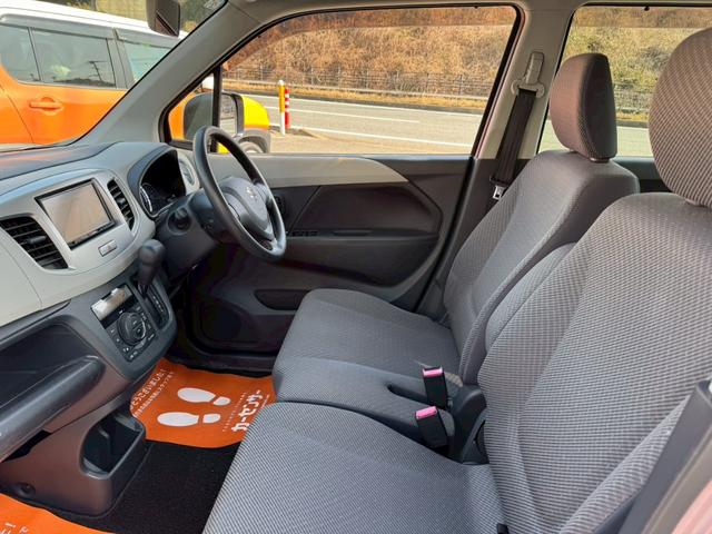 ワゴンＲ ＦＸ　社外ＳＤナビ　ＴＶ　ミュージックサーバー　キーレスエントリー　アイドリングストップ　ヘッドライトレベライザー　電動格納ミラー　シートヒーター　ベンチシート　ドアバイザー　禁煙車　取扱説明書（17枚目）