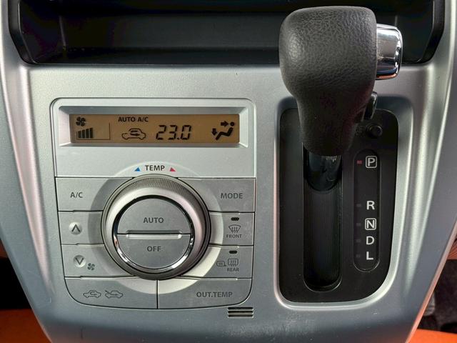 ハスラー Ｇ　衝突被害軽減ブレーキ　社外ＳＤナビ　フルセグ　Ｂｌｕｅｔｏｏｔｈ　ＤＶＤ再生　ＨＤＭＩ接続　バックカメラ　シートヒーター　アイドリングストップ　スマートキー　ヘッドライトレベライザー　禁煙車　記録簿（11枚目）