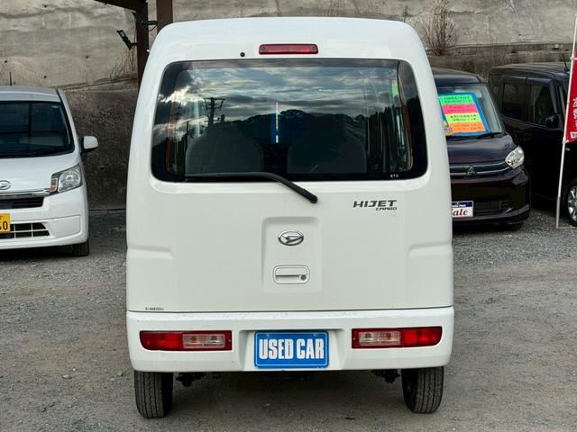 ハイゼットカーゴ スペシャルクリーン　ハイルーフ　４人乗　純正ラジオ　ＥＴＣ　集中ドアロック　両側スライドドア　ヘッドライトレベライザー　エアコン　パワステ　ダブルエアバッグ　フルフラットシート　ドアバイザー　レンタカーアップ車　取説（10枚目）