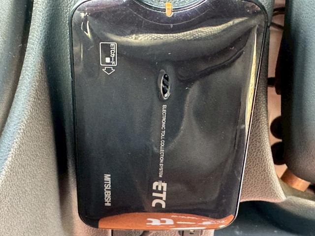 ハイゼットカーゴ スペシャルクリーン　ハイルーフ　４人乗　純正ラジオ　ＥＴＣ　集中ドアロック　両側スライドドア　ヘッドライトレベライザー　エアコン　パワステ　ダブルエアバッグ　フルフラットシート　ドアバイザー　レンタカーアップ車　取説（28枚目）