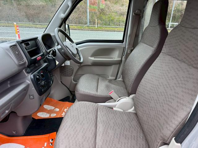 ����ȃV�[�g�ł����傫�ȉ���������A�Y��ɕۂ��Ă���܂��������@�ւł��z���̂��q�l�͍Ŋ�̉w�܂ł��}���ɏオ��܂��B���Ԃł��z���̍ۂ́A�����C���^�[����P�O�����x�ƂȂ�܂��I�I