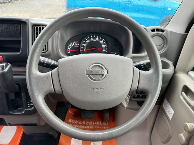 �n���h���C����������[�^�[������������肵�Ă���܂����K���X���L�����E���ǍD�ŉ^�]���₷���R���f�B�V�����ɂȂ��Ă���܂����ቿ�i�Ԃł����M�������Ă��͂����܂�����