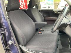 運転席廻りです☆小郡車輌ってどんなお店なの？！ってかたは口コミをチェックしてみてください☆当社ユーザー様より生のお言葉を掲載させて頂いております☆お店選びのお手伝いになれば幸いです！ 4