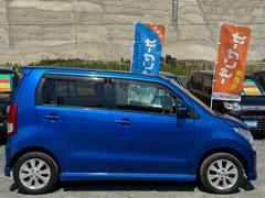横から☆当店は全国販売、納車（店頭契約）を自信もって行っております。お車を自社便もしくは提携陸送会社にてご自宅までお届けします。納車場所を教えて頂ければ陸送費及び他府県登録費用をお見積りいたします☆ 4