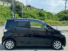 ���������Ź���������䡢Ǽ�֡�ŹƬ����ˤ򼫿���äƹԤäƤ���ޤ������֤򼫼��ؤ⤷�������Φ����ҤˤƤ�����ޤǤ��Ϥ����ޤ���Ǽ�־��򶵤���ĺ�����Φ����ڤ�¾�ܸ���Ͽ���Ѥ򤪸��Ѥꤤ�����ޤ��� 7