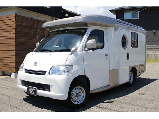 タウンエーストラック トヨタ キャンピングカー バンショップミカミ ｄテントむし ポップアップルーフ サイクルキャリア 冷蔵庫 １５００ｗインバーター 外部充電 ｔｖ ツインサブバッテリー 福岡県 キャンピングカー バンショップミカミ ｄテントむし ポップアップ
