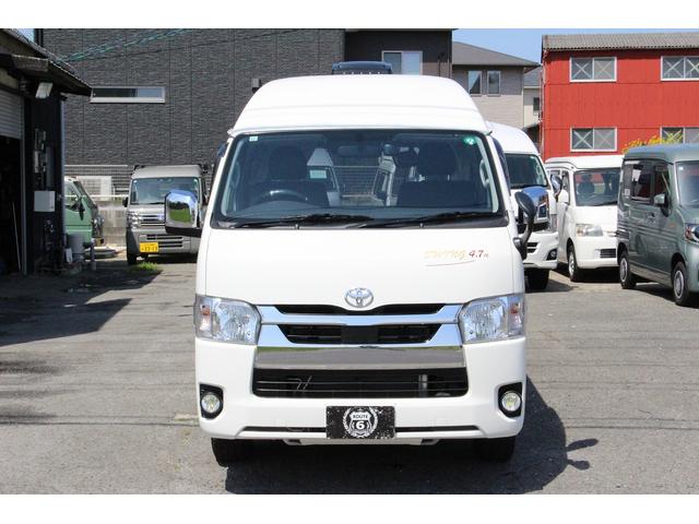 ハイエースバン ＲＶビックフット　スウィング４．７ｎ　２．８ＤＴ　４ＷＤ　キャンピングカー　シンク　冷蔵庫　ＦＦヒーター　電子レンジ　１５００Ｗインバーター　コロナ製冷風機　ツインサブバッテリー　走行充電　外部充電　マックスファン　床下収納　１オーナー車（21枚目）