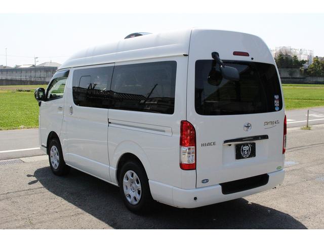 ハイエースバン ＲＶビックフット　スウィング４．７ｎ　２．８ＤＴ　４ＷＤ　キャンピングカー　シンク　冷蔵庫　ＦＦヒーター　電子レンジ　１５００Ｗインバーター　コロナ製冷風機　ツインサブバッテリー　走行充電　外部充電　マックスファン　床下収納　１オーナー車（26枚目）