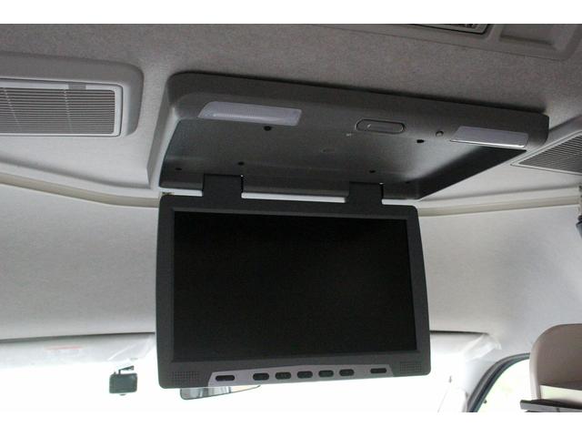 ハイエースバン ＲＶビックフット　リトルノオクタービアＭ　ＦＦヒーター　１５００Ｗインバーター　冷蔵庫　ソーラーパネル（２枚）　シンク　ＩＨコンロ　レンジ　ツインサブＢＴ　走行充電　外部充電　マックスファン　フリップダウンモニター　リアスピーカー　１オーナー（13枚目）