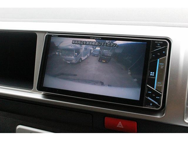 ハイエースバン ＲＶビックフット　リトルノオクタービアＭ　ＦＦヒーター　１５００Ｗインバーター　冷蔵庫　ソーラーパネル（２枚）　シンク　ＩＨコンロ　レンジ　ツインサブＢＴ　走行充電　外部充電　マックスファン　フリップダウンモニター　リアスピーカー　１オーナー（16枚目）