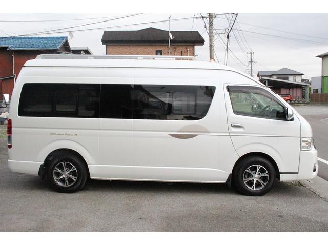 ハイエースバン ＲＶビックフット　リトルノオクタービアＭ　ＦＦヒーター　１５００Ｗインバーター　冷蔵庫　ソーラーパネル（２枚）　シンク　ＩＨコンロ　レンジ　ツインサブＢＴ　走行充電　外部充電　マックスファン　フリップダウンモニター　リアスピーカー　１オーナー（24枚目）
