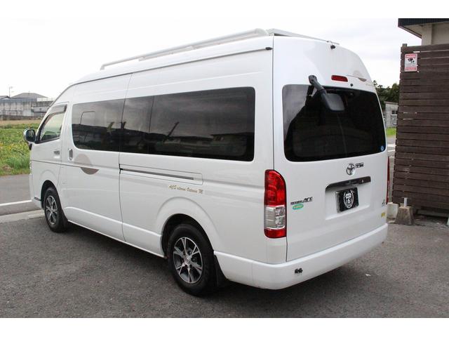 ハイエースバン ＲＶビックフット　リトルノオクタービアＭ　ＦＦヒーター　１５００Ｗインバーター　冷蔵庫　ソーラーパネル（２枚）　シンク　ＩＨコンロ　レンジ　ツインサブＢＴ　走行充電　外部充電　マックスファン　フリップダウンモニター　リアスピーカー　１オーナー（27枚目）