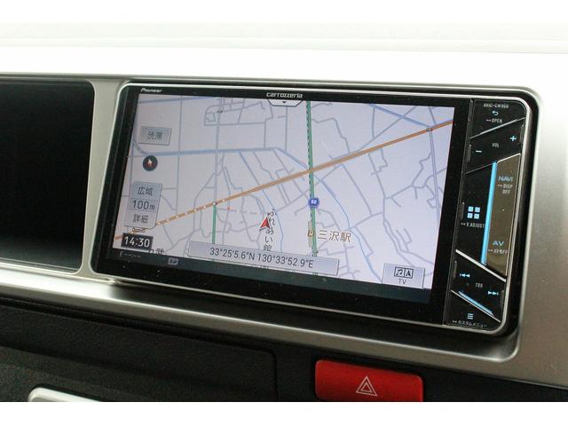ハイエースバン ＲＶビックフット　リトルノオクタービアＭ　ＦＦヒーター　１５００Ｗインバーター　冷蔵庫　ソーラーパネル（２枚）　シンク　ＩＨコンロ　レンジ　ツインサブＢＴ　走行充電　外部充電　マックスファン　フリップダウンモニター　リアスピーカー　１オーナー（39枚目）