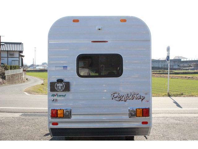 ピクシストラック ミスティック　レジストロ　ＳＡＩＩＩｔ　ＦＦヒーター　サブバッテリー　ルーフベント　走行充電　外部充電　シンク　ＩＨクッキングヒーター　給排水１９Ｌポリタンク　ナビ　バックカメラ　ＥＴＣ　スタビライザー　８ナンバー普通車登録（22枚目）