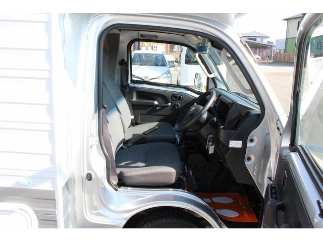 ピクシストラック ミスティック　レジストロ　ＳＡＩＩＩｔ　ＦＦヒーター　サブバッテリー　ルーフベント　走行充電　外部充電　シンク　ＩＨクッキングヒーター　給排水１９Ｌポリタンク　ナビ　バックカメラ　ＥＴＣ　スタビライザー　８ナンバー普通車登録（33枚目）