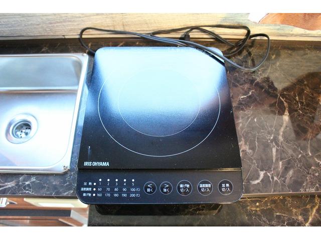 ピクシストラック ミスティック　レジストロ　ＳＡＩＩＩｔ　ＦＦヒーター　サブバッテリー　ルーフベント　走行充電　外部充電　シンク　ＩＨクッキングヒーター　給排水１９Ｌポリタンク　ナビ　バックカメラ　ＥＴＣ　スタビライザー　８ナンバー普通車登録（43枚目）