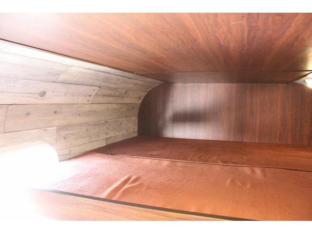 ピクシストラック ミスティック　レジストロ　ＳＡＩＩＩｔ　ＦＦヒーター　サブバッテリー　ルーフベント　走行充電　外部充電　シンク　ＩＨクッキングヒーター　給排水１９Ｌポリタンク　ナビ　バックカメラ　ＥＴＣ　スタビライザー　８ナンバー普通車登録（48枚目）