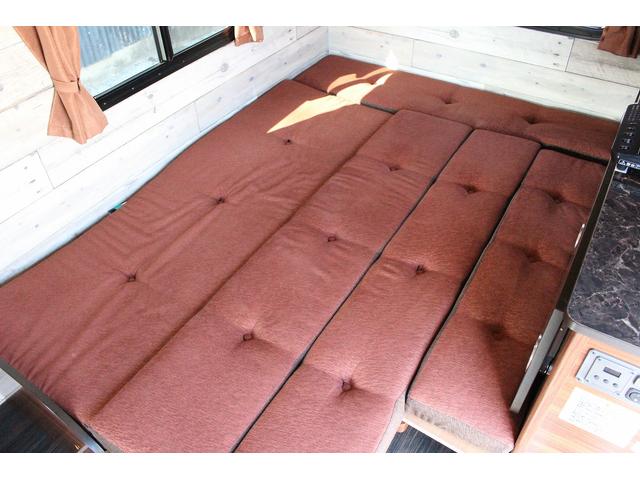 ピクシストラック ミスティック　レジストロ　ＳＡＩＩＩｔ　ＦＦヒーター　サブバッテリー　ルーフベント　走行充電　外部充電　シンク　ＩＨクッキングヒーター　給排水１９Ｌポリタンク　ナビ　バックカメラ　ＥＴＣ　スタビライザー　８ナンバー普通車登録（51枚目）