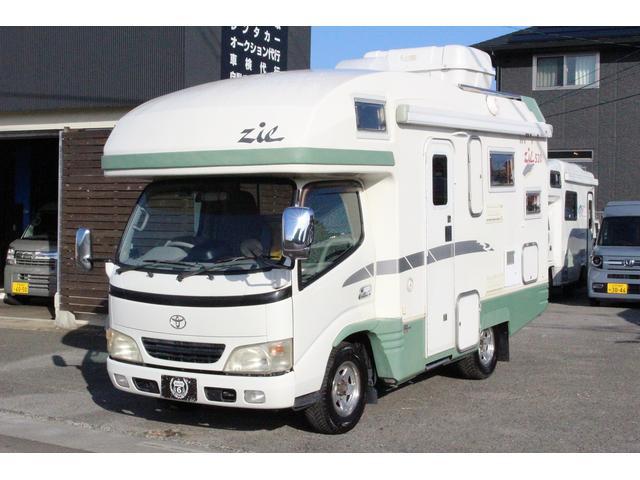 カムロード バンテック　ジル５２０　４ＷＤ　ウィンドウエアコン　ＦＦヒーター　トイレ　シャワー　温水ボイラー　３ＷＡＹ冷蔵庫　サブバッテリー　走行充電　外部充電　架装部ＴＶ　ルーフベント　オーニング　サイクルキャリア　走行用リアクーラー（25枚目）