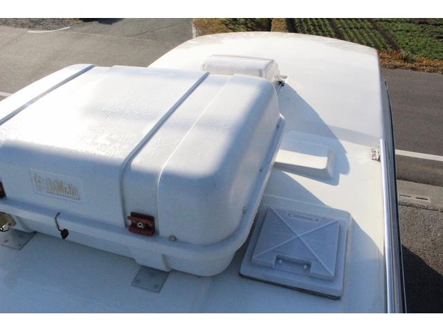 カムロード バンテック　ジル５２０　４ＷＤ　ウィンドウエアコン　ＦＦヒーター　トイレ　シャワー　温水ボイラー　３ＷＡＹ冷蔵庫　サブバッテリー　走行充電　外部充電　架装部ＴＶ　ルーフベント　オーニング　サイクルキャリア　走行用リアクーラー（38枚目）