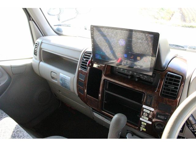 カムロード バンテック　ジル５２０　４ＷＤ　ウィンドウエアコン　ＦＦヒーター　トイレ　シャワー　温水ボイラー　３ＷＡＹ冷蔵庫　サブバッテリー　走行充電　外部充電　架装部ＴＶ　ルーフベント　オーニング　サイクルキャリア　走行用リアクーラー（45枚目）