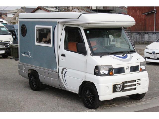 ＮＴ１００クリッパートラック スリーセブン　インディ７２７　１２Ｖクーラー　新品２００Ａｈリチウムバッテリー　ＦＦヒーター　新品走行充電器　新品外部充電器　新品フレキシブルソーラーパネル　シンク　リアスピーカー　前後ドライブレコーダー　ポップアップルーフ車（16枚目）
