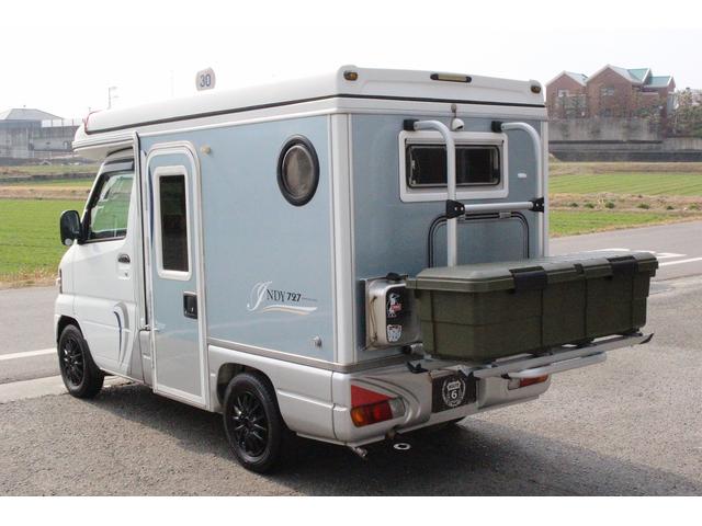 ＮＴ１００クリッパートラック スリーセブン　インディ７２７　１２Ｖクーラー　新品２００Ａｈリチウムバッテリー　ＦＦヒーター　新品走行充電器　新品外部充電器　新品フレキシブルソーラーパネル　シンク　リアスピーカー　前後ドライブレコーダー　ポップアップルーフ車（34枚目）