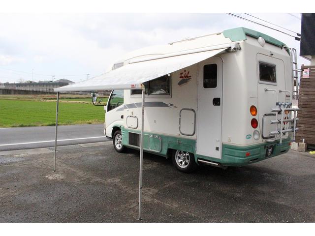 カムロード バンテック　ジル　４ＷＤ　家庭用エアコン　ＦＦヒーター　オーニング　トリプルサブバッテリー　走行充電　外部充電　１５００Ｗインバーター　トイレ　シャワー　温水ボイラー　３ＷＡＹ冷蔵庫　ＴＶ　エアサス　ワンオーナー車（27枚目）