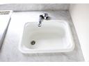 ＲＶビックフット　リトルノオクタービアＭ　ＦＦヒーター　１５００Ｗインバーター　冷蔵庫　ソーラーパネル（２枚）　シンク　ＩＨコンロ　レンジ　ツインサブＢＴ　走行充電　外部充電　マックスファン　フリップダウンモニター　リアスピーカー　１オーナー（51枚目）