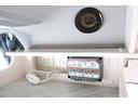 ＲＶビックフット　リトルノオクタービアＭ　ＦＦヒーター　１５００Ｗインバーター　冷蔵庫　ソーラーパネル（２枚）　シンク　ＩＨコンロ　レンジ　ツインサブＢＴ　走行充電　外部充電　マックスファン　フリップダウンモニター　リアスピーカー　１オーナー（55枚目）