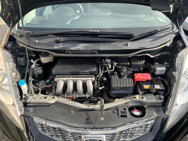 フィット Ｇ　ナビ　ＴＶ　バックカメラ　ＥＴＣ　アルミホイール　キーレスエントリー　衝突安全ボディ（10枚目）