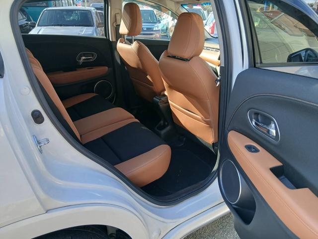 ヴェゼル ハイブリッドＺ・ホンダセンシング　純正ナビ　ＴＶ　ＥＴＣ　茶ハーフレザーシート　ドラレコ　純正１７ＡＷ　Ｂｌｕｅｔｏｏｔｈ　Ｂカメラ　ホンダセンシング　シートヒーター　Ｐスタート　スマートキー２個（38枚目）