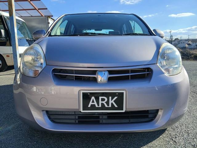 パッソ Ｘ　クツロギ　ナビ　ＴＶ　Ｂｌｕｅｔｏｏｔｈ接続　Ｂカメラ　ＥＴＣ　スマートキー　ベンチシート　盗難防止システム　ＡＢＳ　衝突安全ボディ（3枚目）