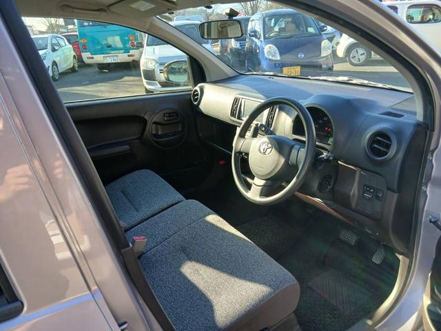 パッソ Ｘ　クツロギ　ナビ　ＴＶ　Ｂｌｕｅｔｏｏｔｈ接続　Ｂカメラ　ＥＴＣ　スマートキー　ベンチシート　盗難防止システム　ＡＢＳ　衝突安全ボディ（18枚目）