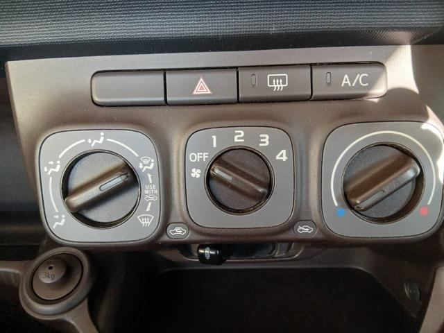 パッソ Ｘ　クツロギ　ナビ　ＴＶ　Ｂｌｕｅｔｏｏｔｈ接続　Ｂカメラ　ＥＴＣ　スマートキー　ベンチシート　盗難防止システム　ＡＢＳ　衝突安全ボディ（28枚目）