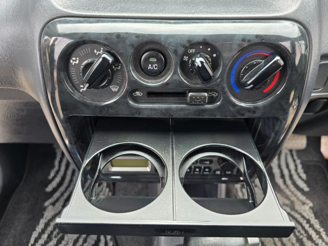 テリオスルキア ベースグレード　ターボ車　後輪駆動　アルミ　キーレス　ＣＤ（27枚目）