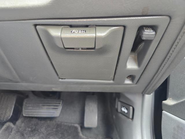 ビガー ２５Ｗ　ゼロファイター車高調　フジツボマフラー　社外アルミホイール　ＥＴＣ　キーレス　ＣＤ　車検令和８年６月　実走行１４（36枚目）