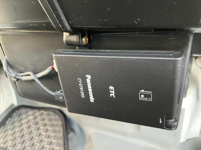 クリッパートラック ＤＸ　走行６８００ｋｍ　車検２年込み　グラントレックタイヤ　ＥＴＣ　エアコン　パワステ　ラジオ（12枚目）