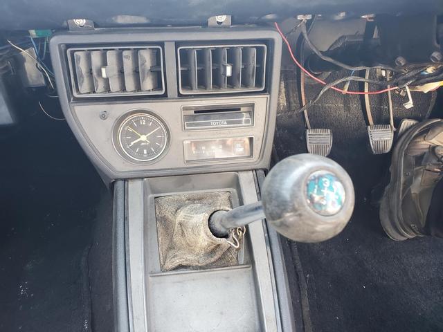 セリカカムリ ベースグレード　ダルマセリカ　（ダークグリーンメタリック）２ＴＧ　エンジンＯＨ　外装レストア済み（29枚目）