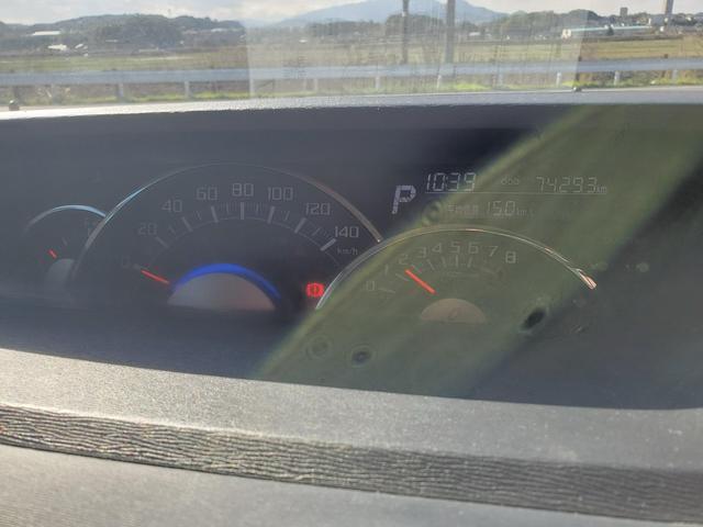 タント カスタムRS ミッキーマウスマットシートカバー付き(13枚目)