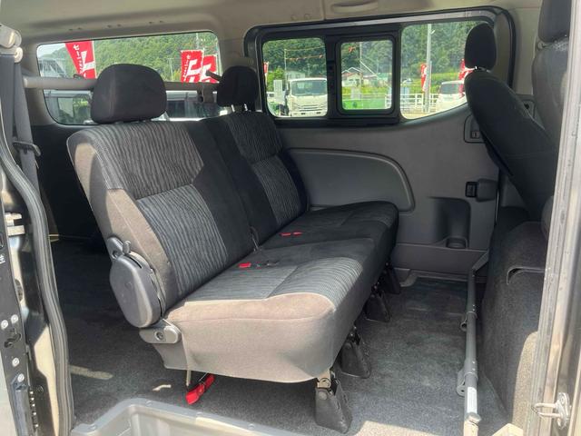 ＮＶ３５０キャラバンバン ロングライダープレミアムＧＸターボ　ＥＴＣ　バックカメラ　ＴＶ　衝突被害軽減システム　両側スライドドア　電動格納ミラー　ＡＴ　ＣＤ　ＵＳＢ　Ｂｌｕｅｔｏｏｔｈ　ＥＳＣ　エアコン　パワーウィンドウ（10枚目）