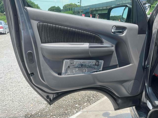 ＮＶ３５０キャラバンバン ロングライダープレミアムＧＸターボ　ＥＴＣ　バックカメラ　ＴＶ　衝突被害軽減システム　両側スライドドア　電動格納ミラー　ＡＴ　ＣＤ　ＵＳＢ　Ｂｌｕｅｔｏｏｔｈ　ＥＳＣ　エアコン　パワーウィンドウ（11枚目）